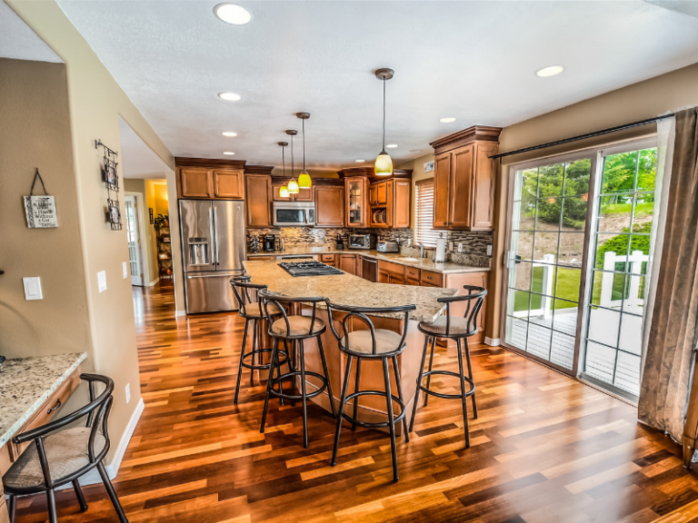 Read more about the article 5 Led Lights Décor Ideas to Light up your Home