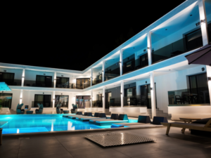Read more about the article Guide To Exterior Lighting: Commercial LED Outdoor Lighting